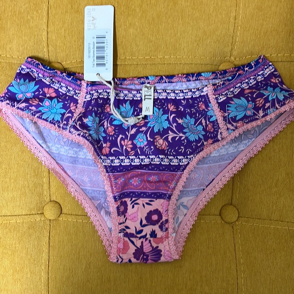 Spell folk town bloomers